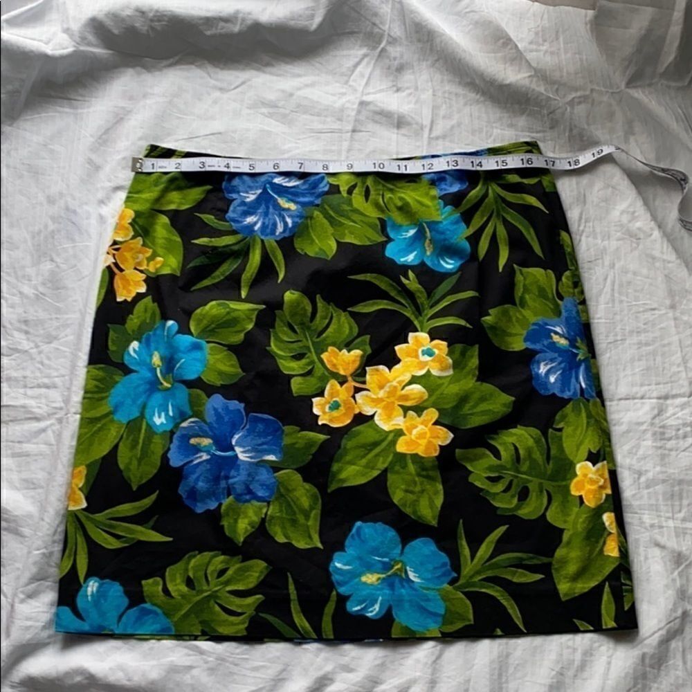 Jones New York Sport skirt floral print size 12P